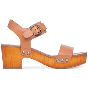 Lucky Brand Brown Women's Hannela Strap Clogs